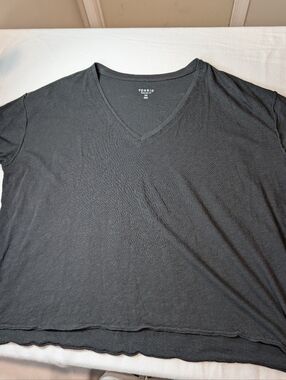 torrid Black V-Neck Relaxed Tee